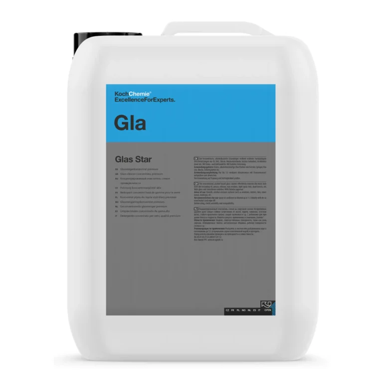 Proposition : Nettoyage de vitres professionnel avec Koch Chemie Glastar dans un atelier de detailing à Morges.